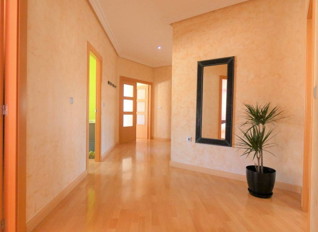 Resale - Townhouse - Los Montesinos