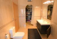 Resale - Townhouse - Los Montesinos