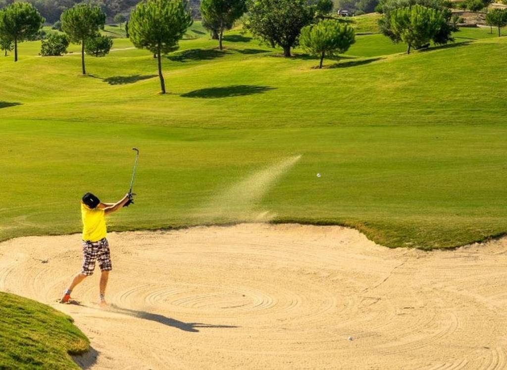 Resale - Townhouse - Villamartin