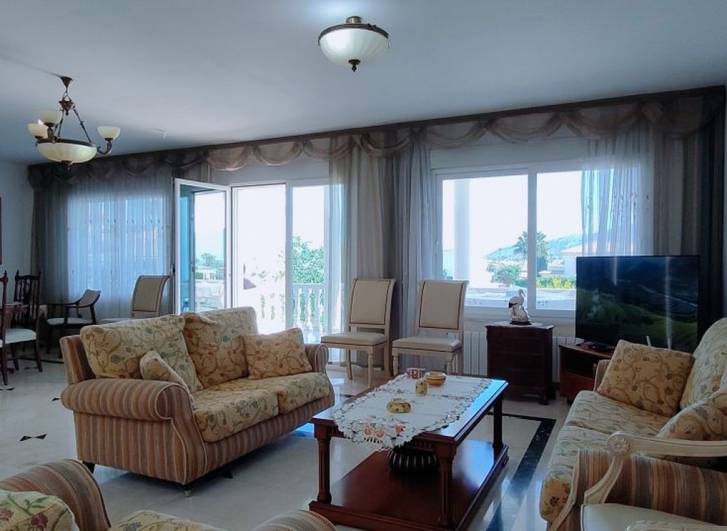 Resale - Villa - ALBIR