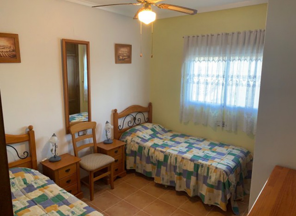 Resale - Villa - Algorfa