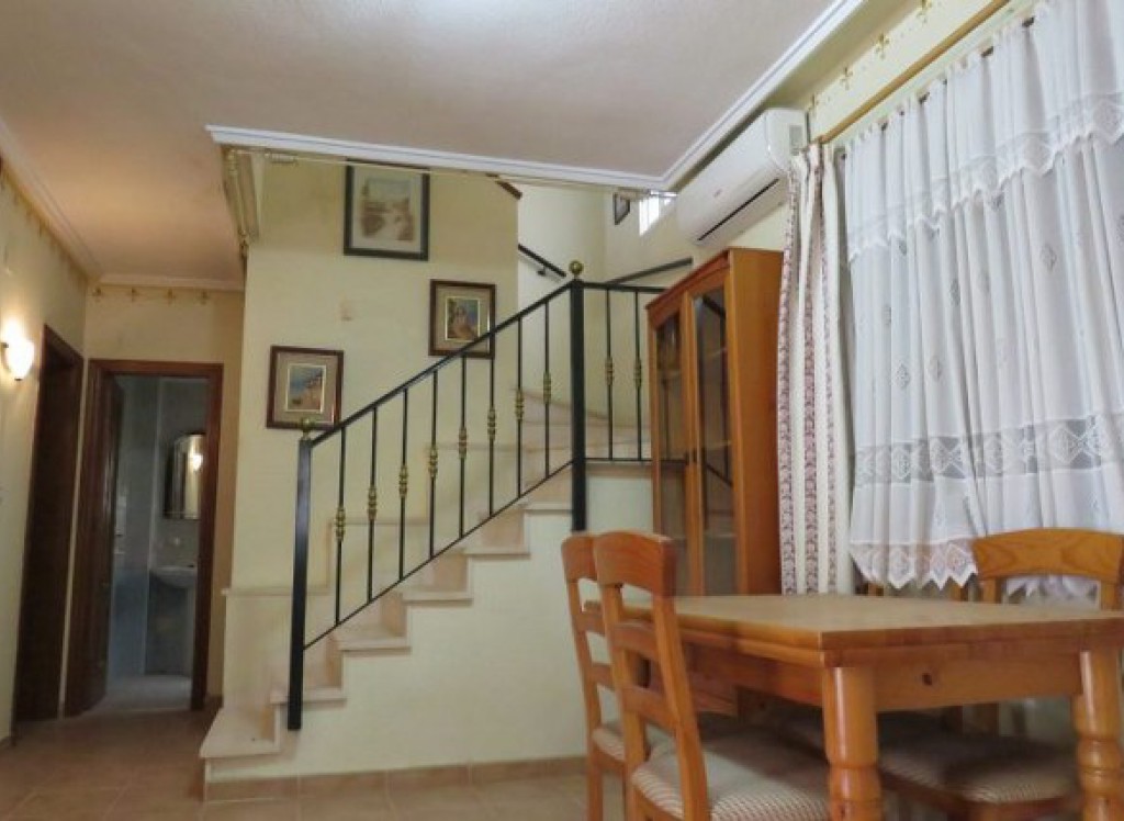 Resale - Villa - Algorfa
