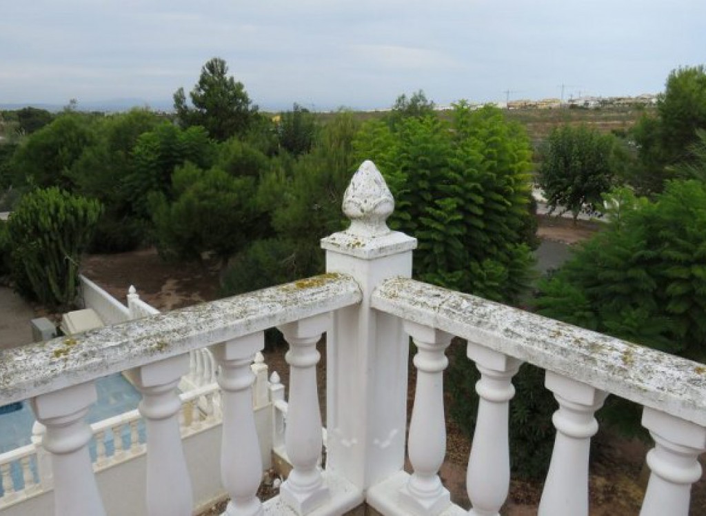 Resale - Villa - Algorfa
