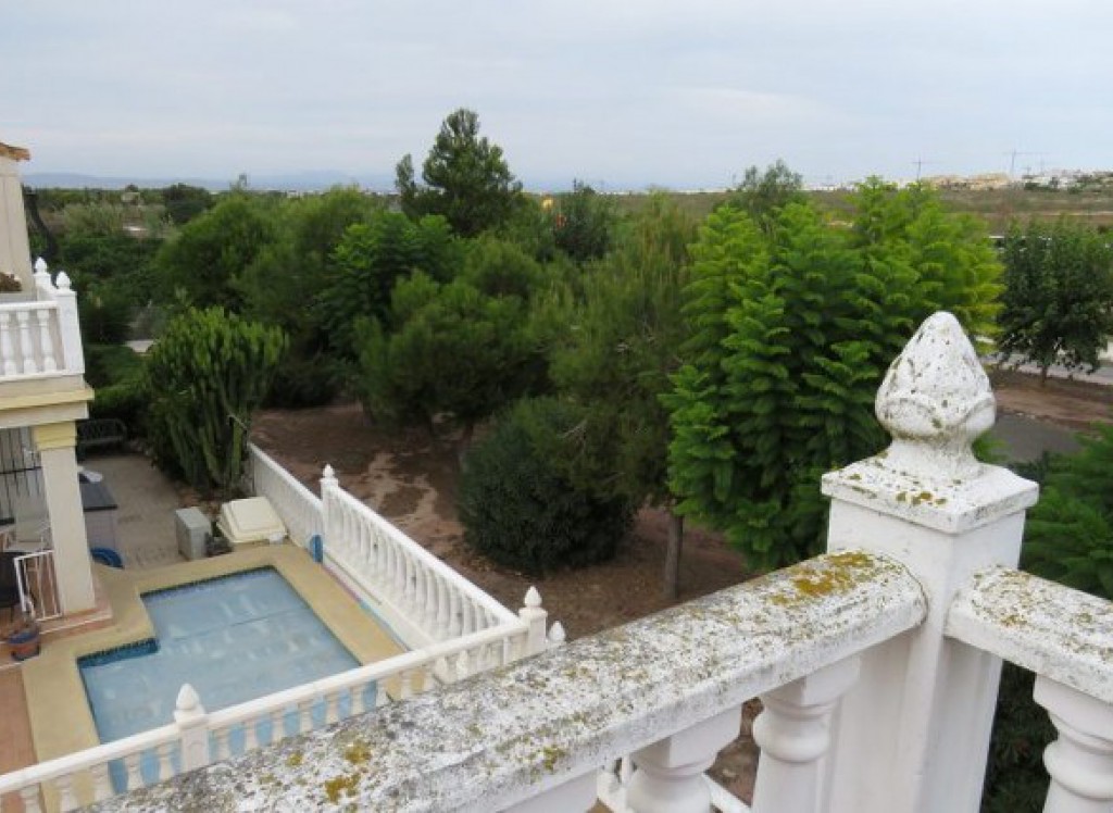 Resale - Villa - Algorfa