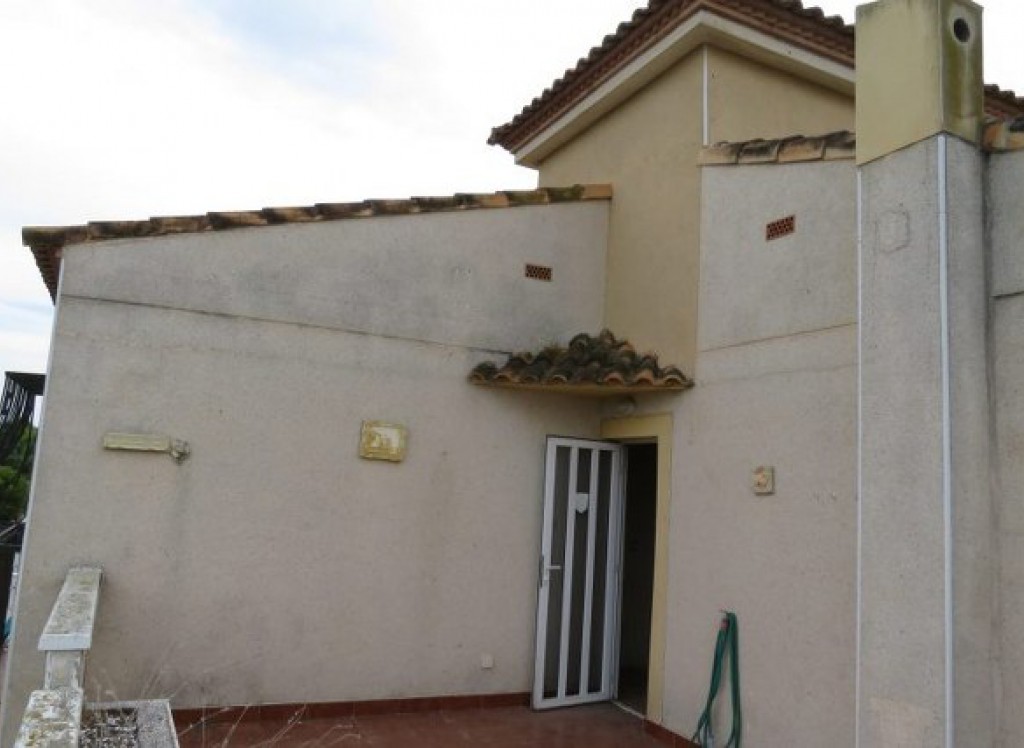 Resale - Villa - Algorfa