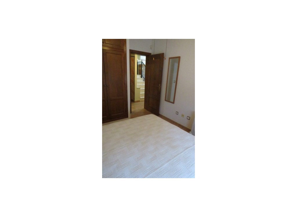 Resale - Villa - Algorfa