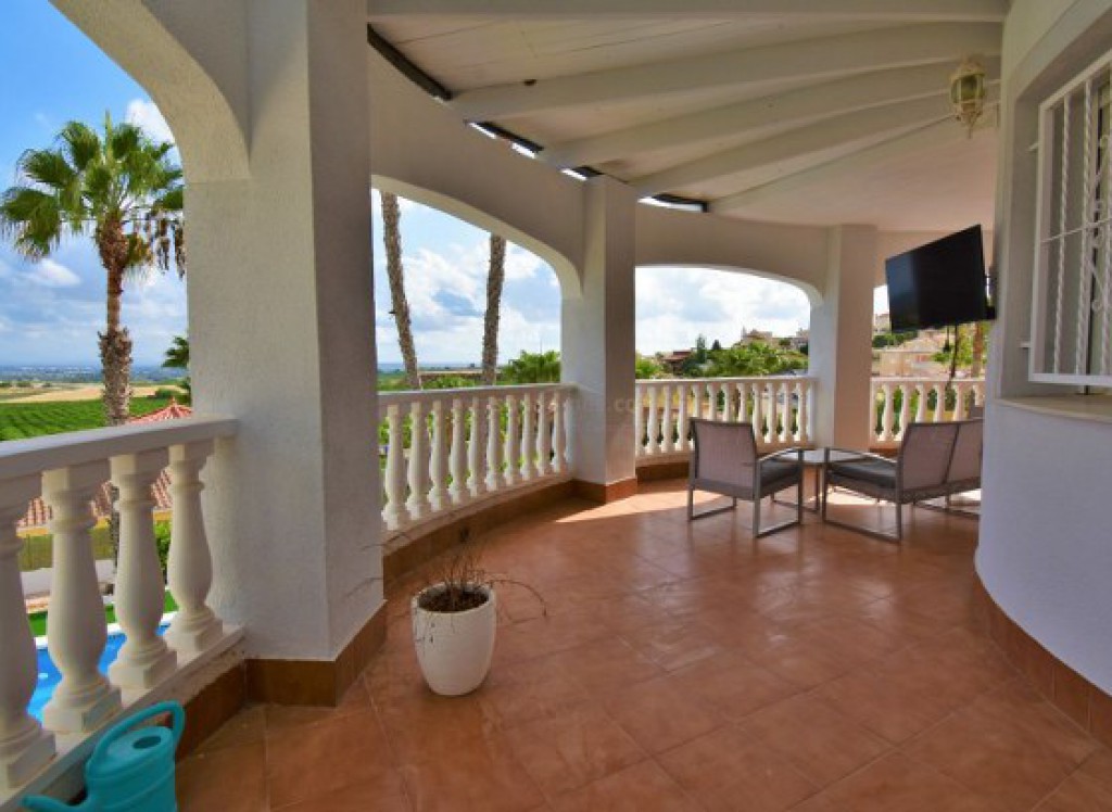 Resale - Villa - Algorfa