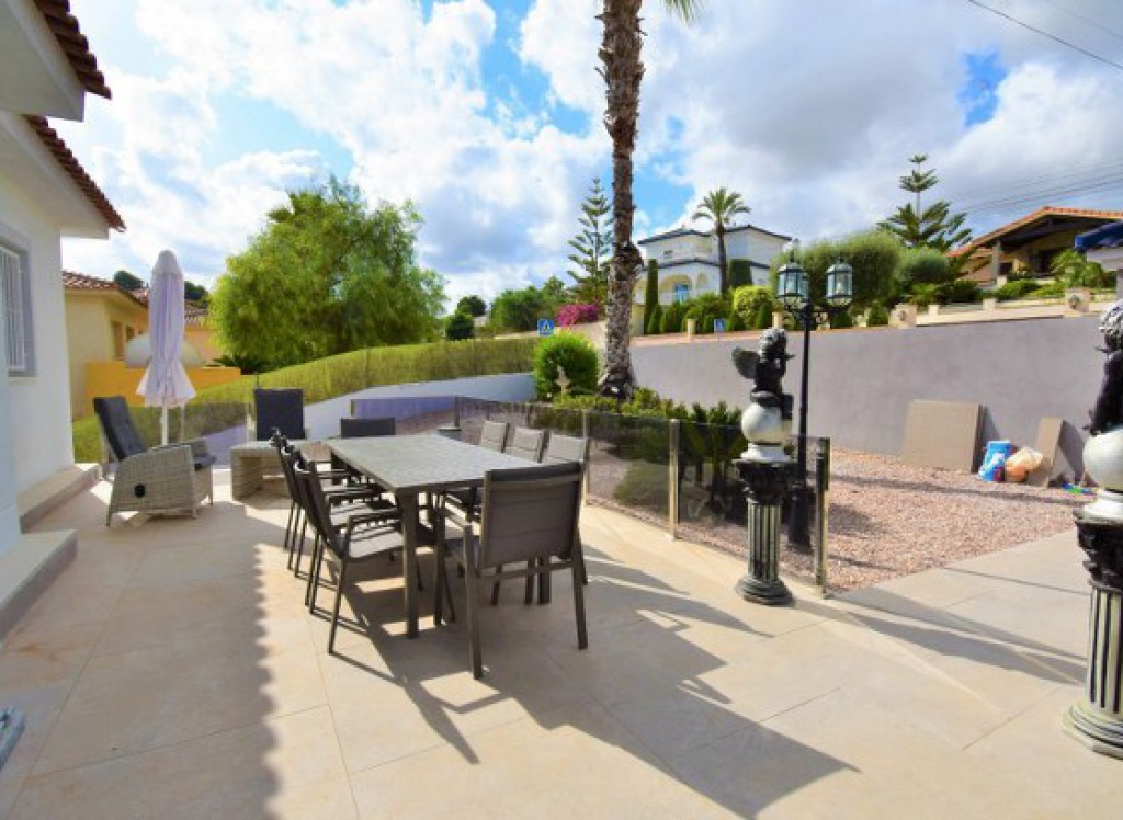 Resale - Villa - Algorfa