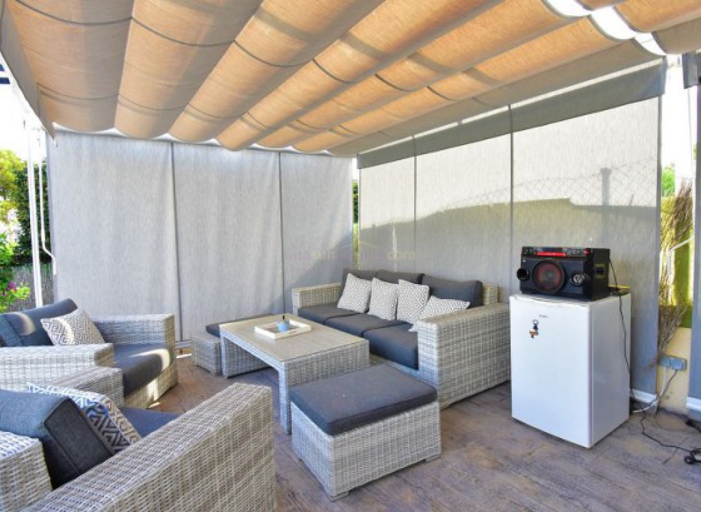 Resale - Villa - Algorfa