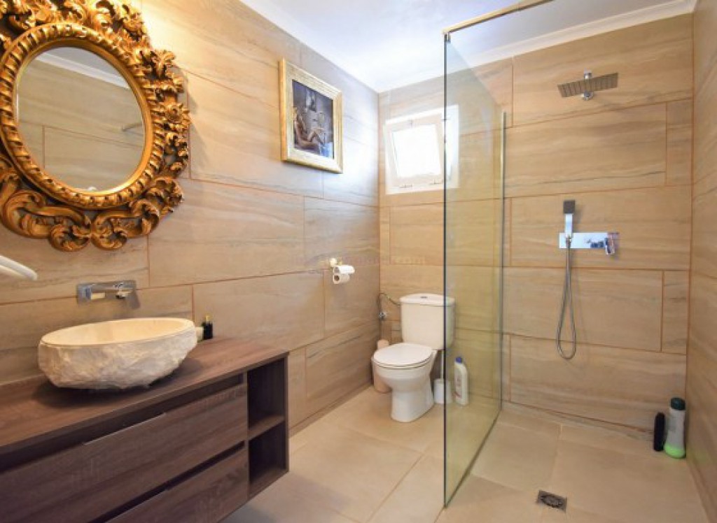 Resale - Villa - Algorfa