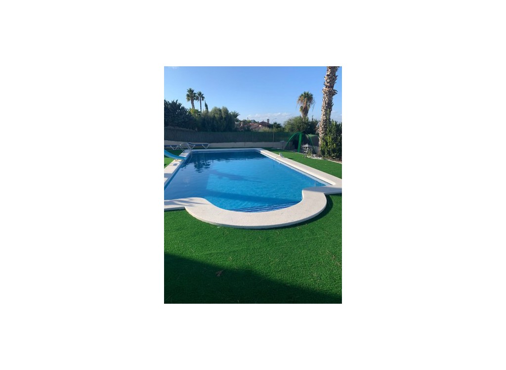 Resale - Villa - Algorfa