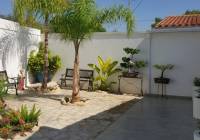 Resale - Villa - Alicante
