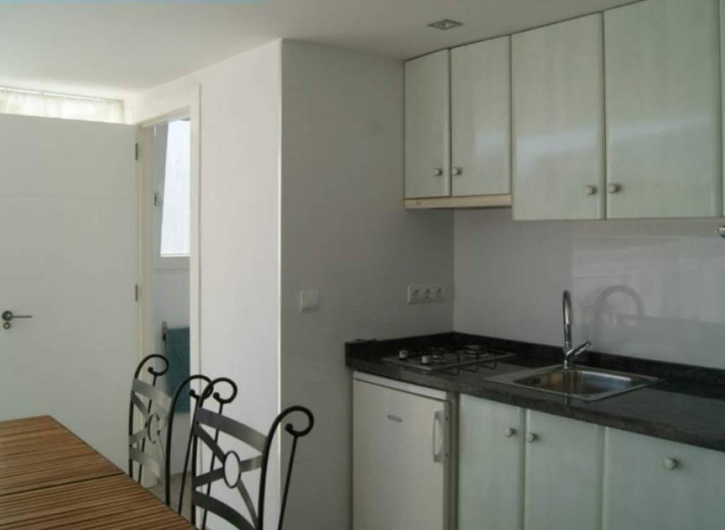 Resale - Villa - Alicante