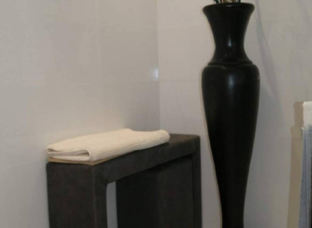 Resale - Villa - Alicante