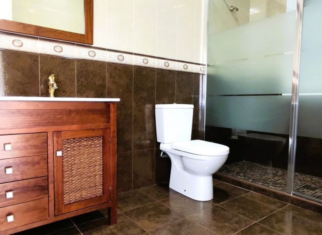 Resale - Villa - Cabo Roig