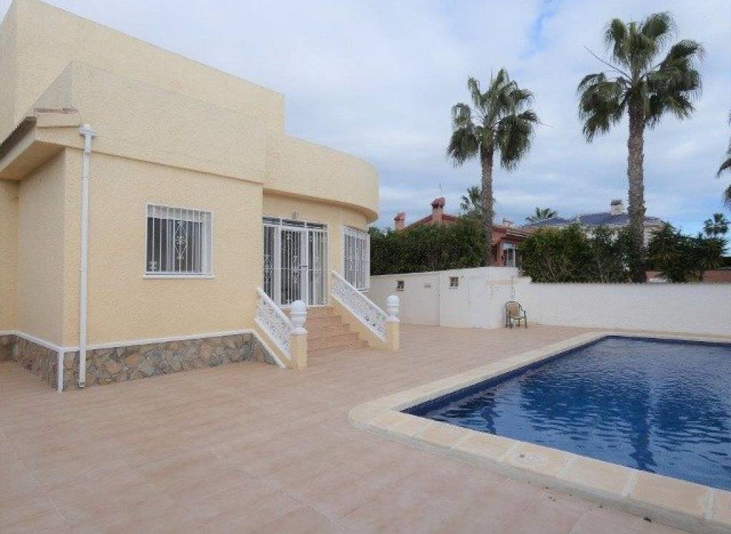 Resale - Villa - Ciudad Quesada