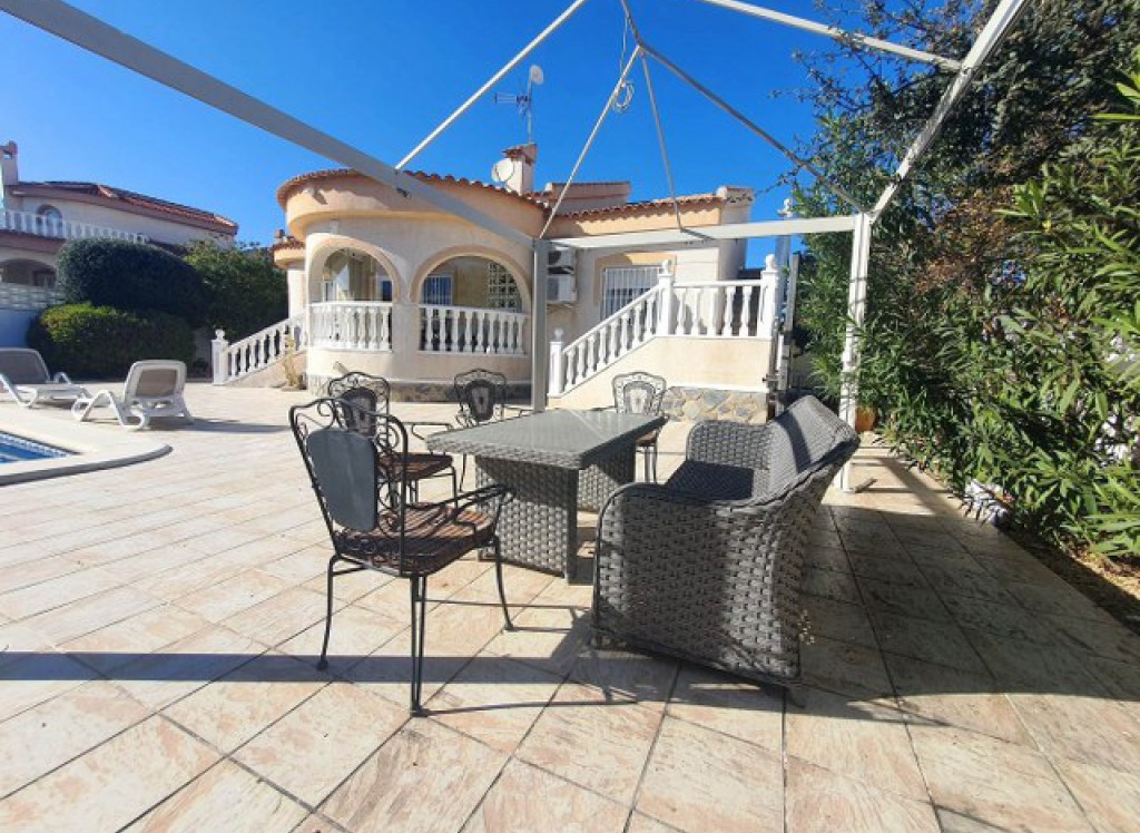 Resale - Villa - Ciudad Quesada