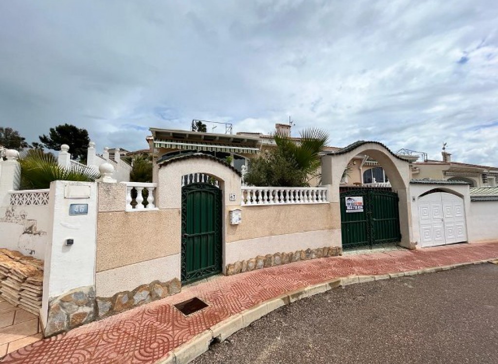 Resale - Villa - Ciudad Quesada