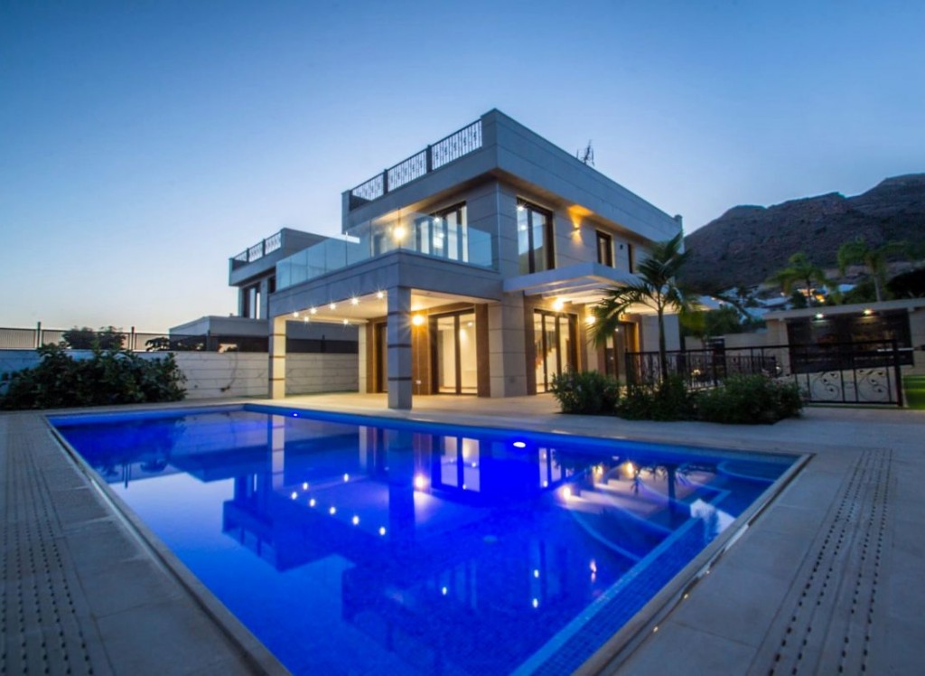 Resale - Villa - Finestrat