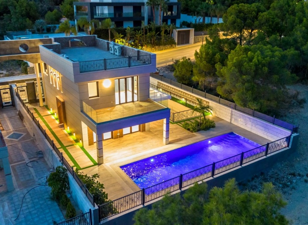 Resale - Villa - Finestrat