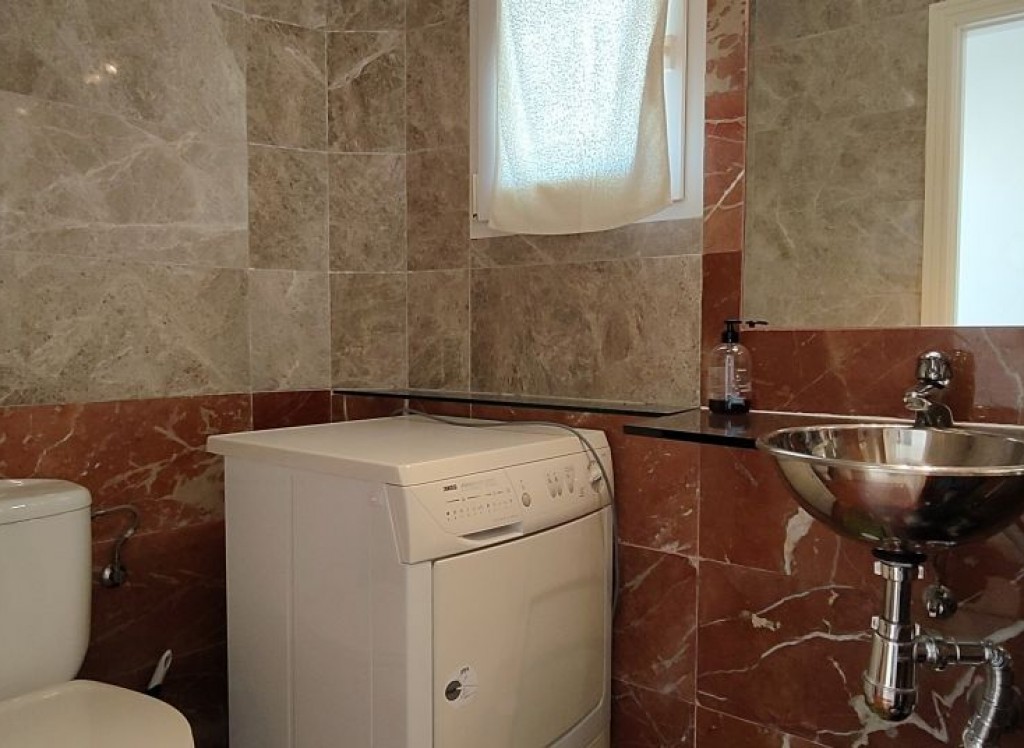 Resale - Villa - Las Ramblas Golf