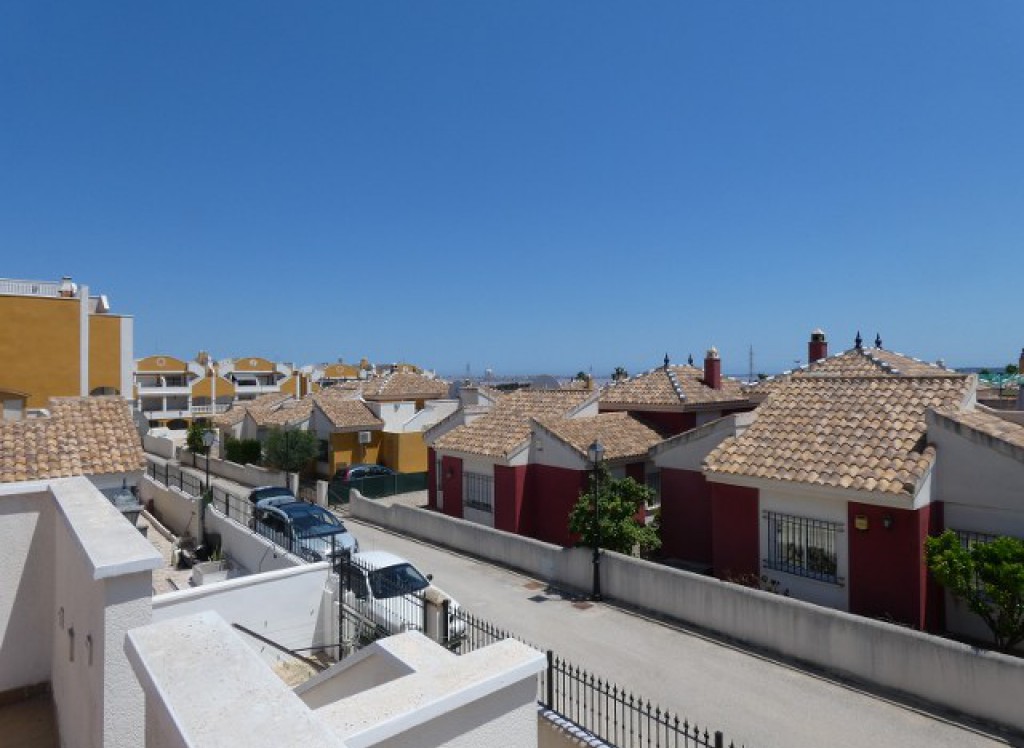 Resale - Villa - Los Montesinos