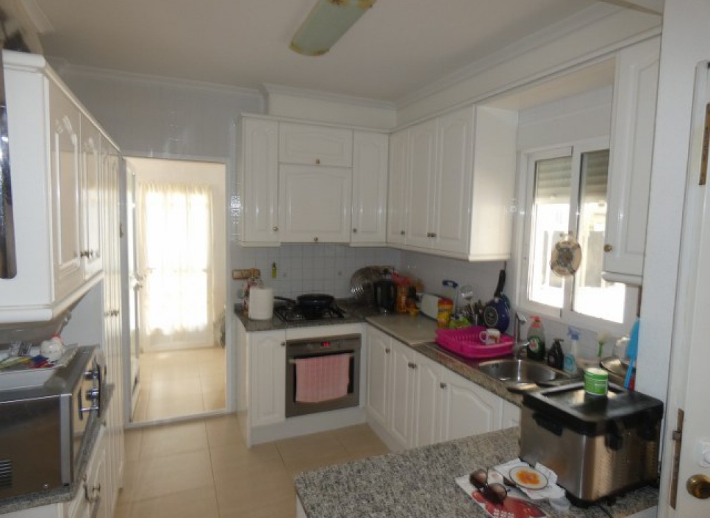 Resale - Villa - Los Montesinos