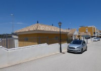 Resale - Villa - Los Montesinos