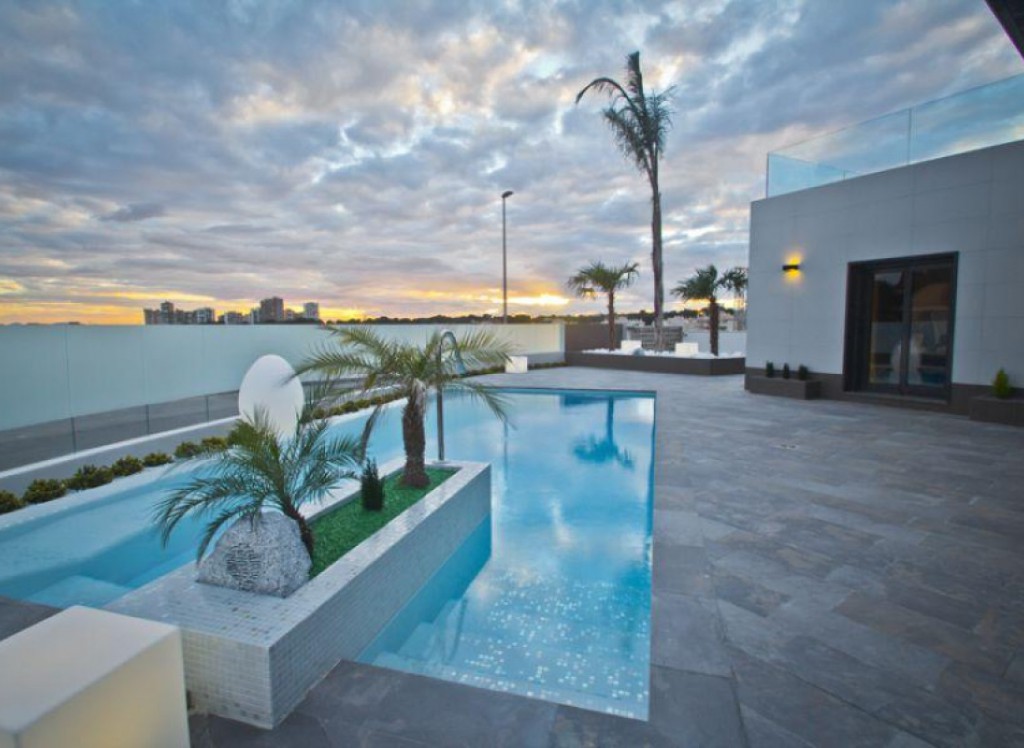 Resale - Villa - Orihuela Costa - Campoamor