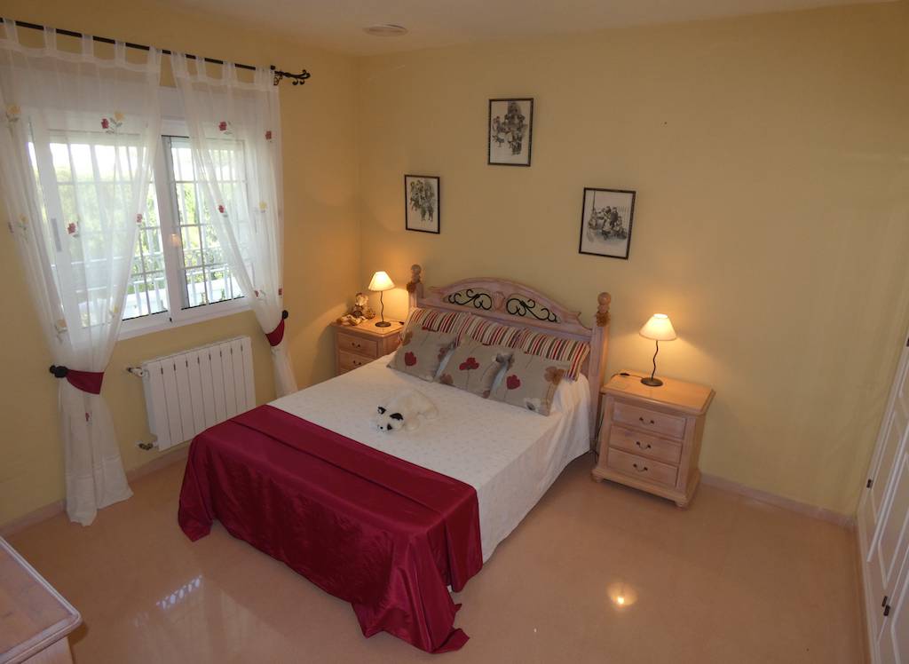 Resale - Villa - Orihuela