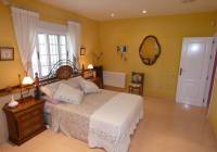 Resale - Villa - Orihuela