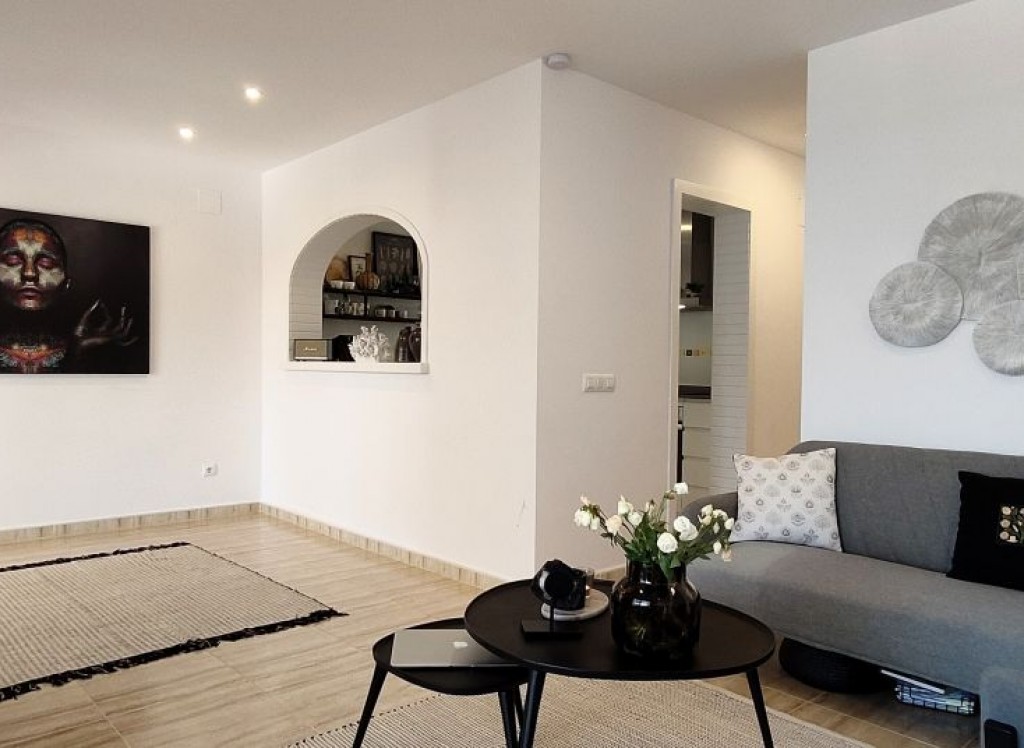 Venta - Casa adosada - CALPE