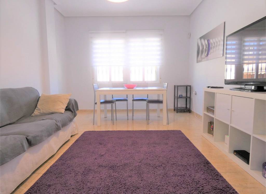 Venta - Casa adosada - Los Montesinos