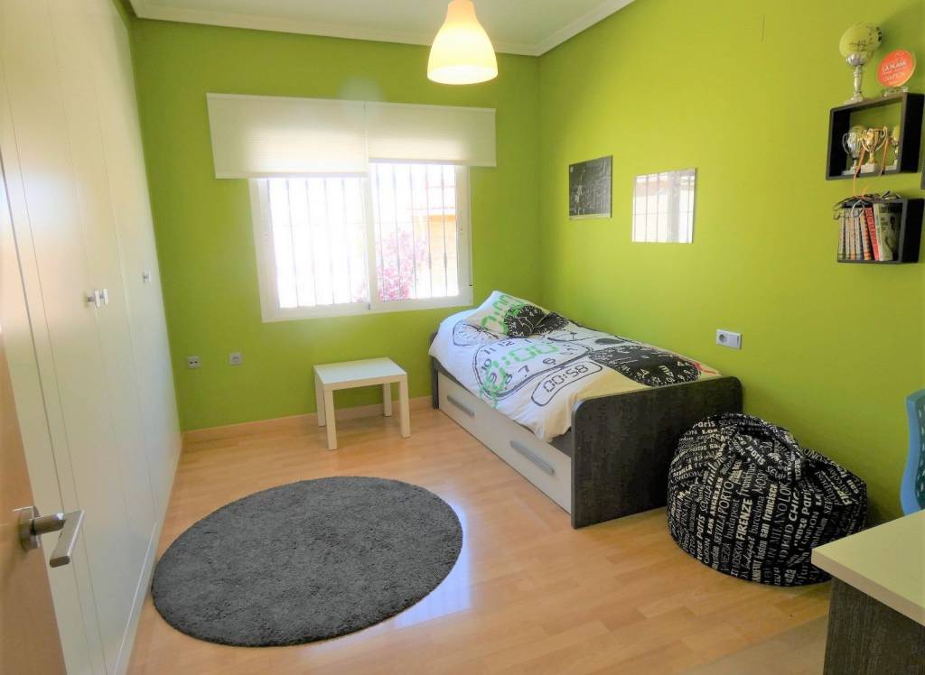 Venta - Casa adosada - Los Montesinos