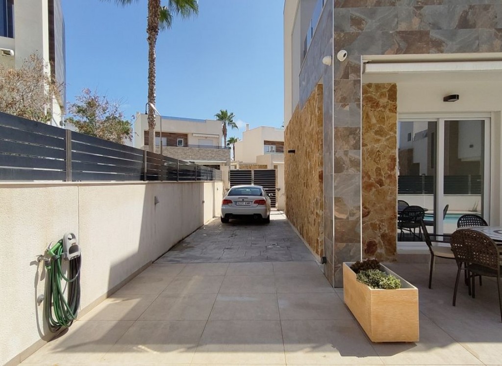 Venta - Villa - La Mata